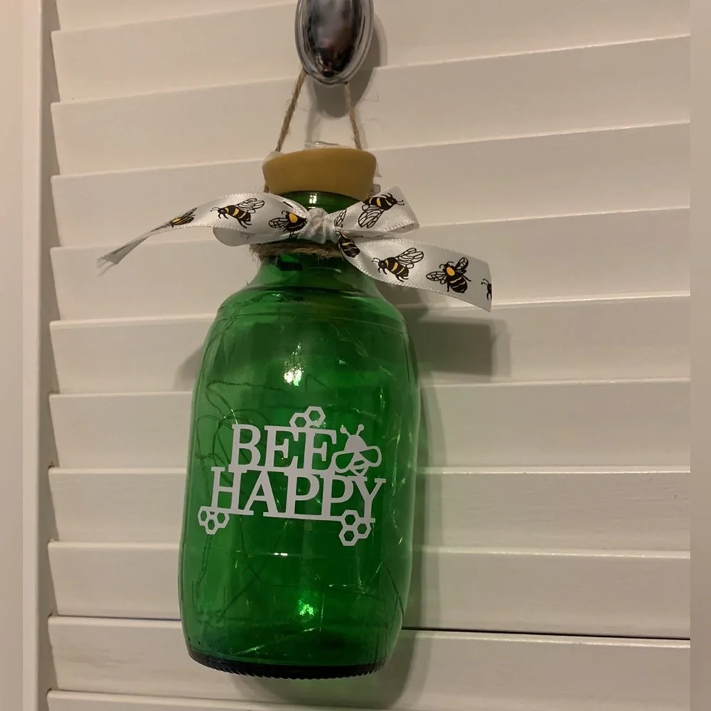 Hand Crafted- ‘Bee Happy’ Green Barrel Lantern